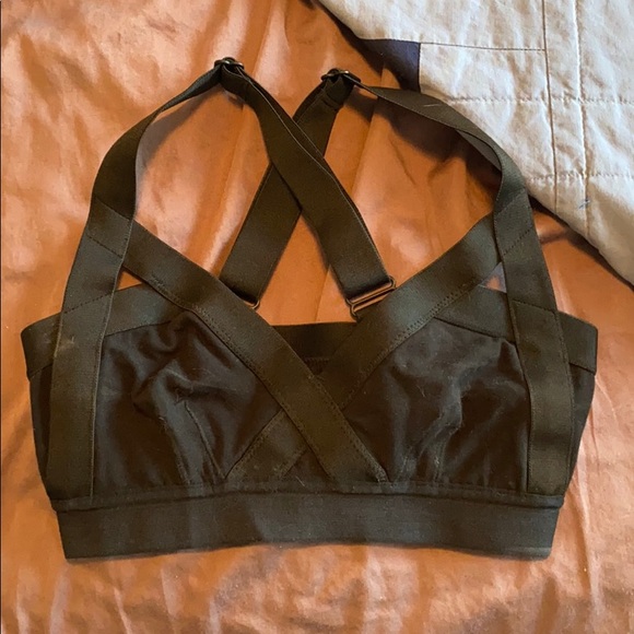 XS Bralette - Picture 1 of 4